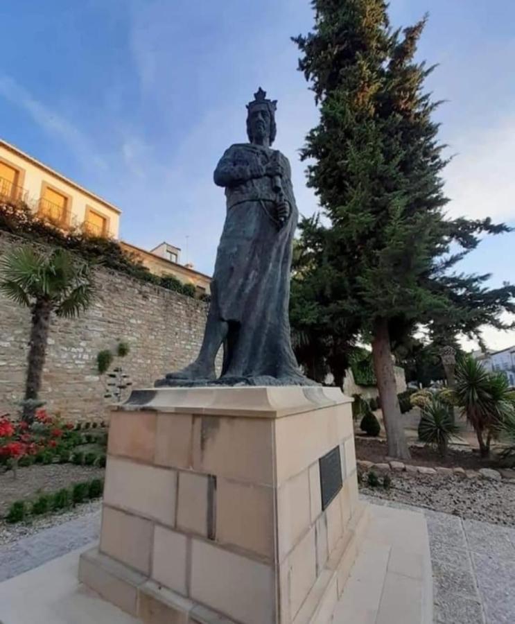Apartamentos Fernando III El Santo Baeza Eksteriør bilde